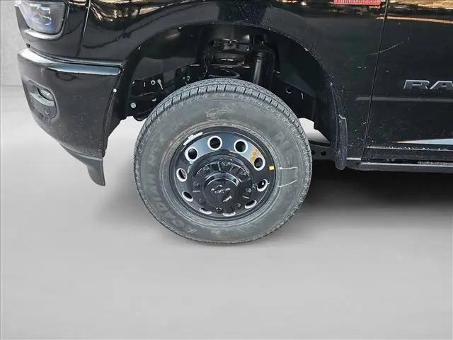 2026 Ram 3500 Laramie Mega Cab 4x4 6'4" Box