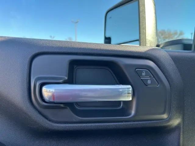 2026 Chevrolet Silverado 2500HD Crew Cab, Standard Bed, WT, 4WD
