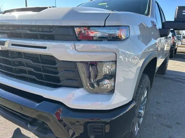 2026 Chevrolet Silverado 2500HD Crew Cab, Standard Bed, WT, 4WD