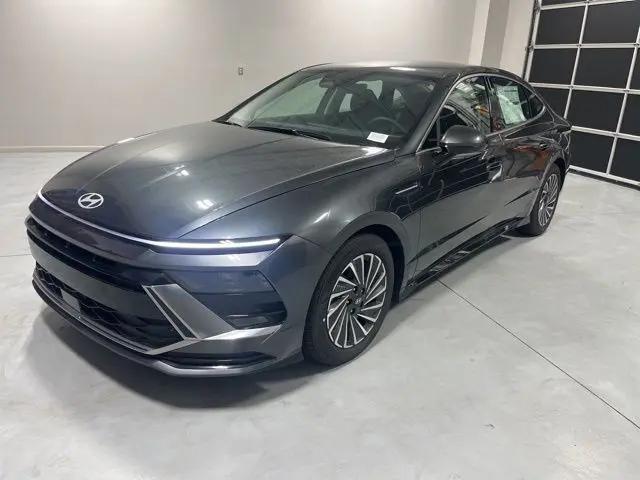 2025 Hyundai Sonata Hybrid SEL