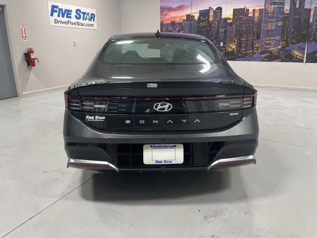 2025 Hyundai Sonata Hybrid SEL