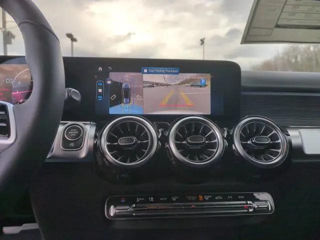 2026 Mercedes-Benz GLB 4MATIC