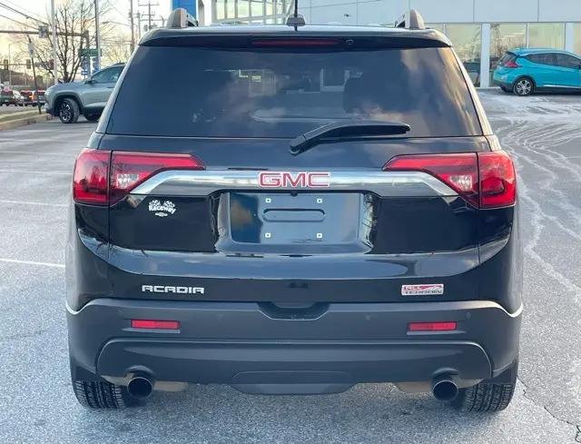 2017 GMC Acadia SLT-1