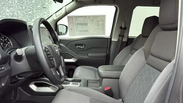 2026 Nissan Frontier Crew Cab SV 4x4