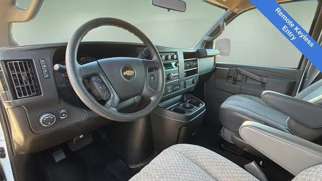 2024 Chevrolet Express Passenger RWD 3500 Extended Wheelbase LT