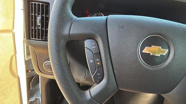2024 Chevrolet Express Passenger RWD 3500 Extended Wheelbase LT