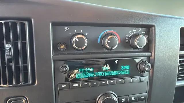 2024 Chevrolet Express Passenger RWD 3500 Extended Wheelbase LT