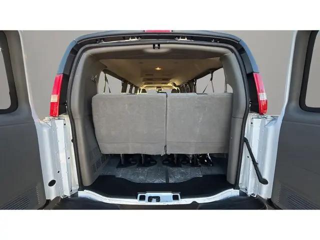 2024 Chevrolet Express Passenger RWD 3500 Extended Wheelbase LT