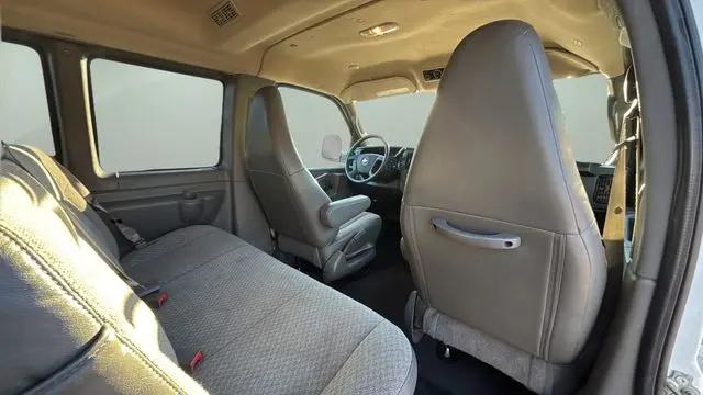 2024 Chevrolet Express Passenger RWD 3500 Extended Wheelbase LT