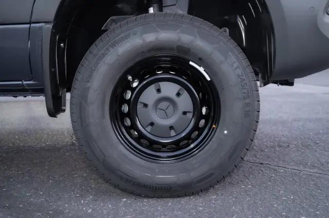 2026 Mercedes-Benz Sprinter 2500 Standard Roof 4-Cyl Diesel HO