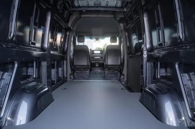 2026 Mercedes-Benz Sprinter 2500 Standard Roof 4-Cyl Diesel HO