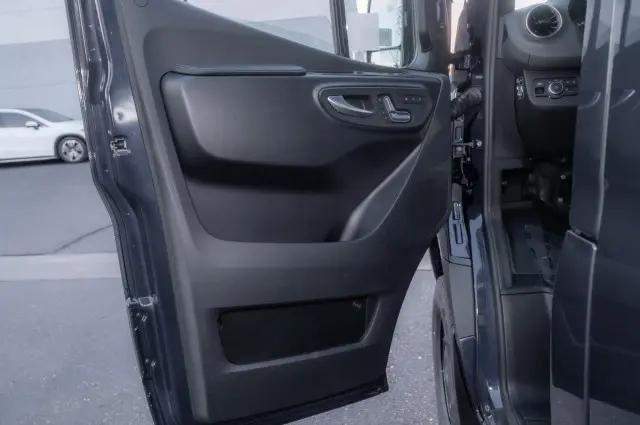 2026 Mercedes-Benz Sprinter 2500 Standard Roof 4-Cyl Diesel HO