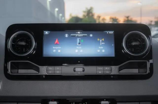 2026 Mercedes-Benz Sprinter 2500 Standard Roof 4-Cyl Diesel HO