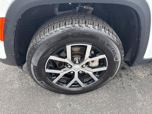 2024 Jeep Grand Cherokee Limited 4x4 2024 Jeep Grand Cherokee Limited 4x4