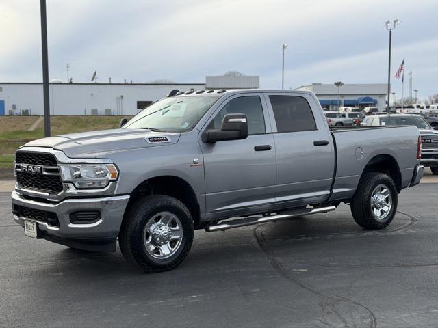 2023 RAM 2500 Tradesman Crew Cab 4x4 64 Box 2023 RAM 2500 Tradesman Crew Cab 4x4 64 Box