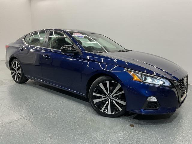 2022 Nissan Altima SR FWD