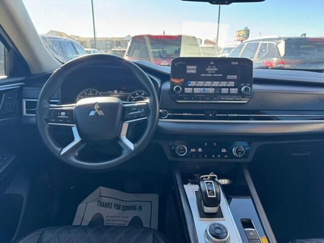 2022 Mitsubishi Outlander SEL 2.5 2WD 2022 Mitsubishi Outlander SEL 2.5 2WD