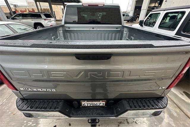 2024 Chevrolet Silverado 1500 2WD Crew Cab Short Bed LT