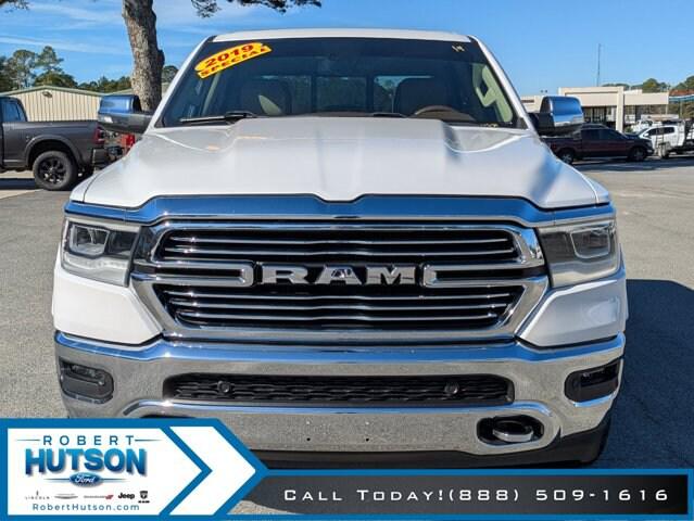 2019 RAM 1500 Laramie Crew Cab 4x2 57 Box