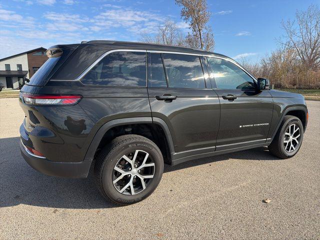 2024 Jeep Grand Cherokee Limited 4x4 2024 Jeep Grand Cherokee Limited 4x4