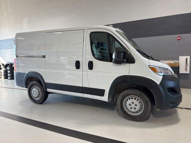 2025 RAM ProMaster 1500 Cargo Van Tradesman Low Roof 118 WB w/Pass Seat 2025 RAM ProMaster 1500 Cargo Van Tradesman Low Roof 118 WB w/Pass Seat