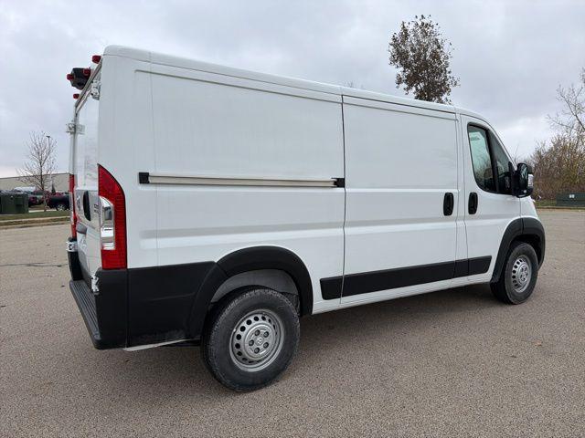 2025 RAM ProMaster 1500 Cargo Van Tradesman Low Roof 136 WB w/Pass Seat 2025 RAM ProMaster 1500 Cargo Van Tradesman Low Roof 136 WB w/Pass Seat