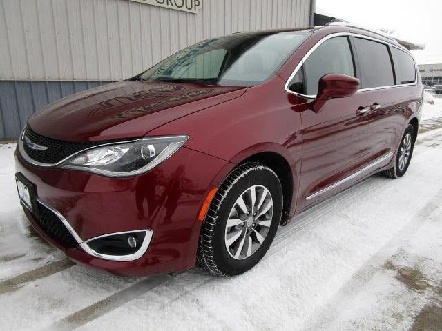 2020 Chrysler Pacifica Touring L Plus 2020 Chrysler Pacifica Touring L Plus