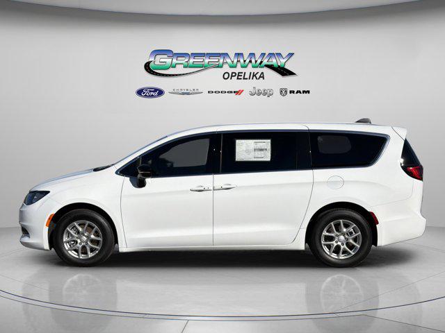 2026 Chrysler Voyager LX