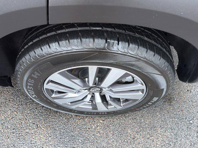 2023 Nissan Pathfinder SL 4WD