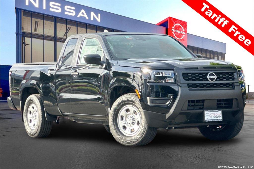 2026 Nissan Frontier S's photo