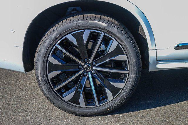 2026 Volvo XC90 Plus, B6 AWD Gas (mild hybrid), Gasoline, Bright, 7 Seats