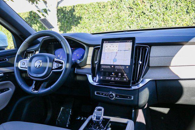 2026 Volvo XC90 Plus, B6 AWD Gas (mild hybrid), Gasoline, Bright, 7 Seats