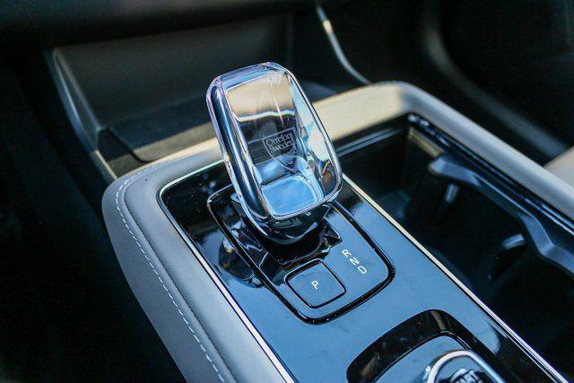 2026 Volvo XC90 Plus, B6 AWD Gas (mild hybrid), Gasoline, Bright, 7 Seats