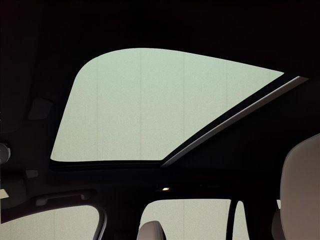 2026 Volvo XC90 Plus, B6 AWD Gas (mild hybrid), Gasoline, Bright, 7 Seats