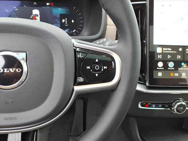2026 Volvo XC90 Plus, B6 AWD Gas (mild hybrid), Gasoline, Bright, 7 Seats