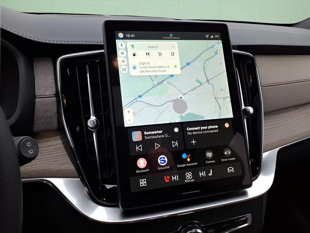 2026 Volvo XC90 Plus, B6 AWD Gas (mild hybrid), Gasoline, Bright, 7 Seats
