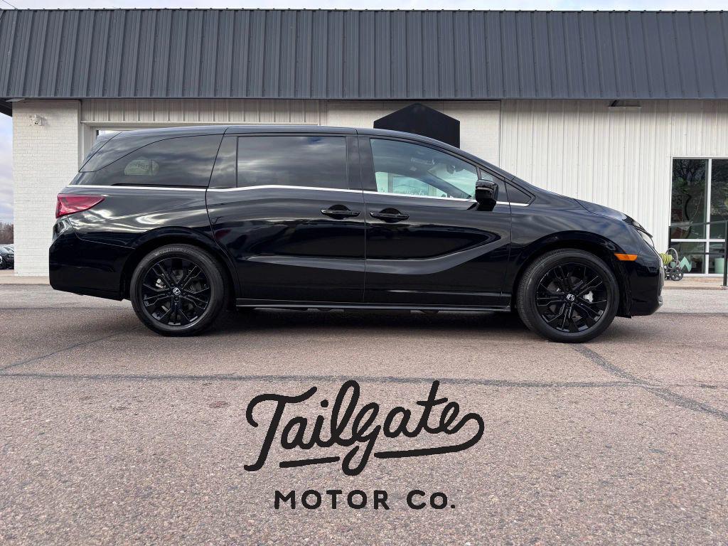 2025 Honda Odyssey Sport L's photo
