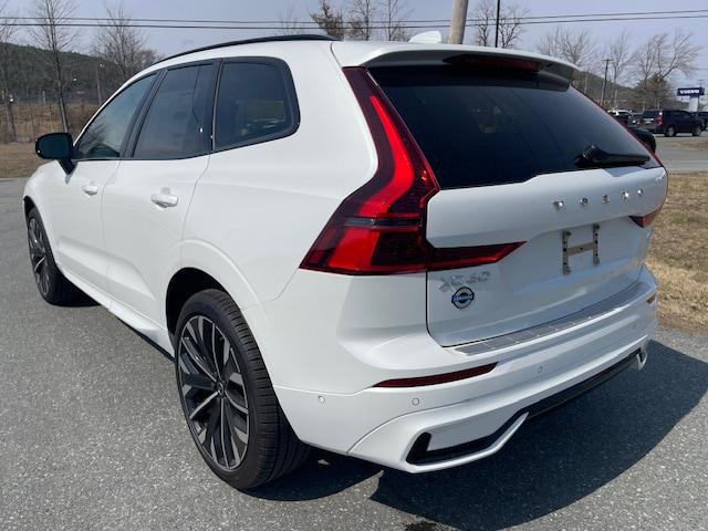 2026 Volvo XC60 B5 Ultra