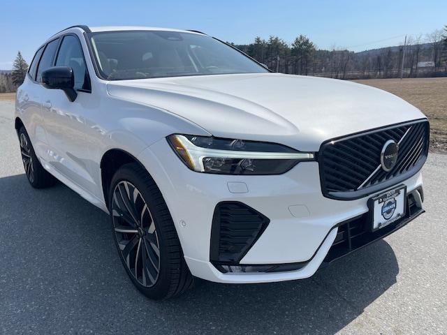 2026 Volvo XC60 B5 Ultra