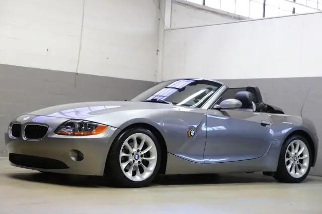 2003 BMW Z4 2.5i for sale in Plainview, NY