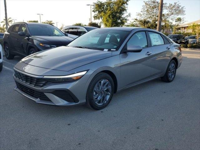 2024 Hyundai Elantra Hybrid Blue