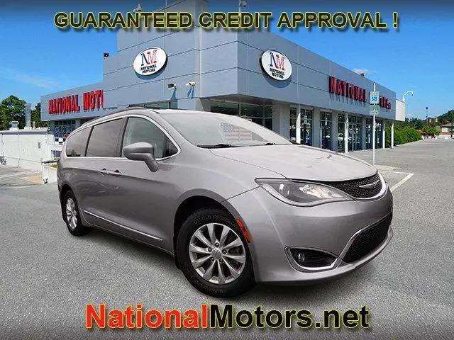 2017 Chrysler Pacifica Touring-L for sale in Ellicott City, MD
