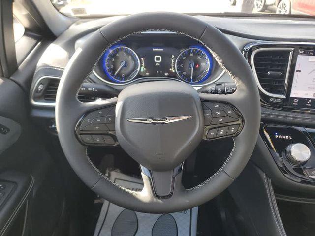 2026 Chrysler Pacifica Limited AWD