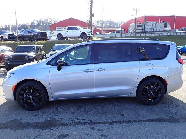 2026 Chrysler Pacifica PACIFICA SELECT AWD 2026 Chrysler Pacifica PACIFICA SELECT AWD