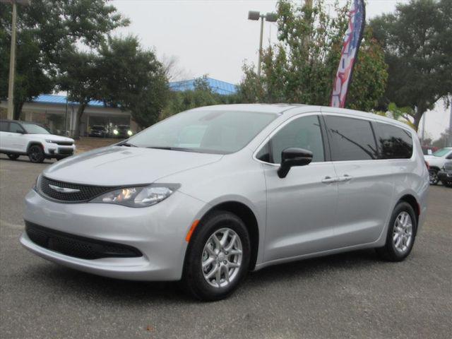 2026 Chrysler Voyager VOYAGER LX