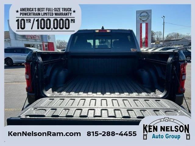 2026 Ram 1500 Big Horn Crew Cab 4x4 5'7" Box