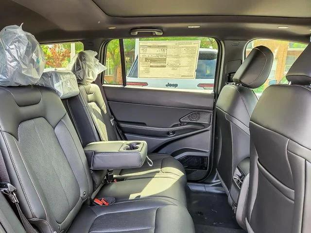 2026 Jeep Cherokee Overland 4x4