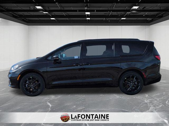 2026 Chrysler Pacifica PACIFICA LIMITED AWD