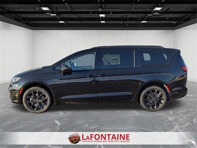 2026 Chrysler Pacifica PACIFICA LIMITED AWD
