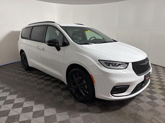 2026 Chrysler Pacifica PACIFICA SELECT AWD 2026 Chrysler Pacifica PACIFICA SELECT AWD